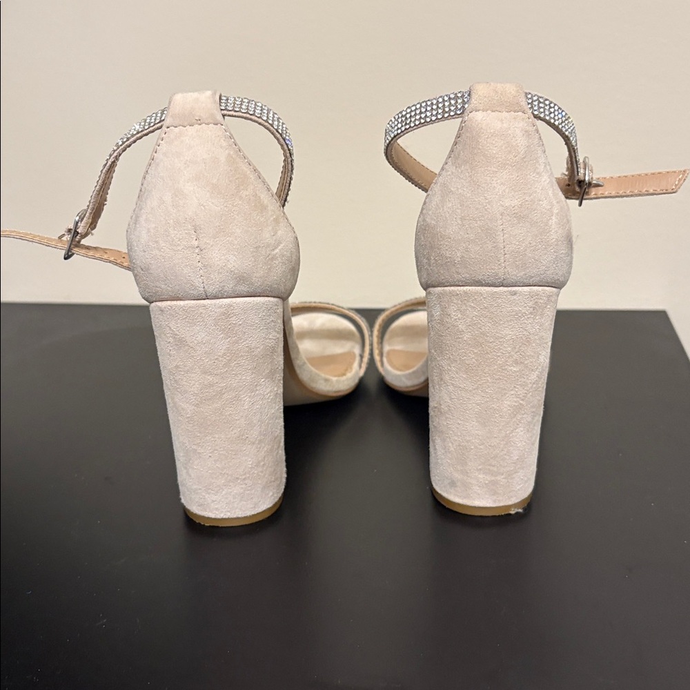 Steve Madden Beige and Silver Heeled Sandals - Picture 2 of 5